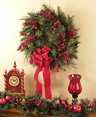 24" Pine Wreath with Red Berries